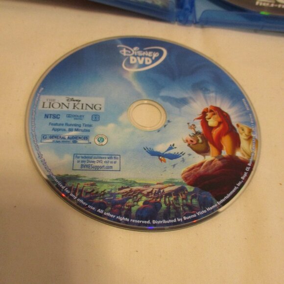 Disney 3D Diamond Edition Lion King 4 Disc Graphic Blu Ray Movie Set - Picture 6 of 11
